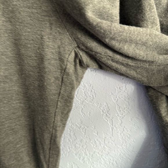 Soft Surroundings Gray Embroidered High Rise Pull On Stretch Pants - Picture 5 of 6